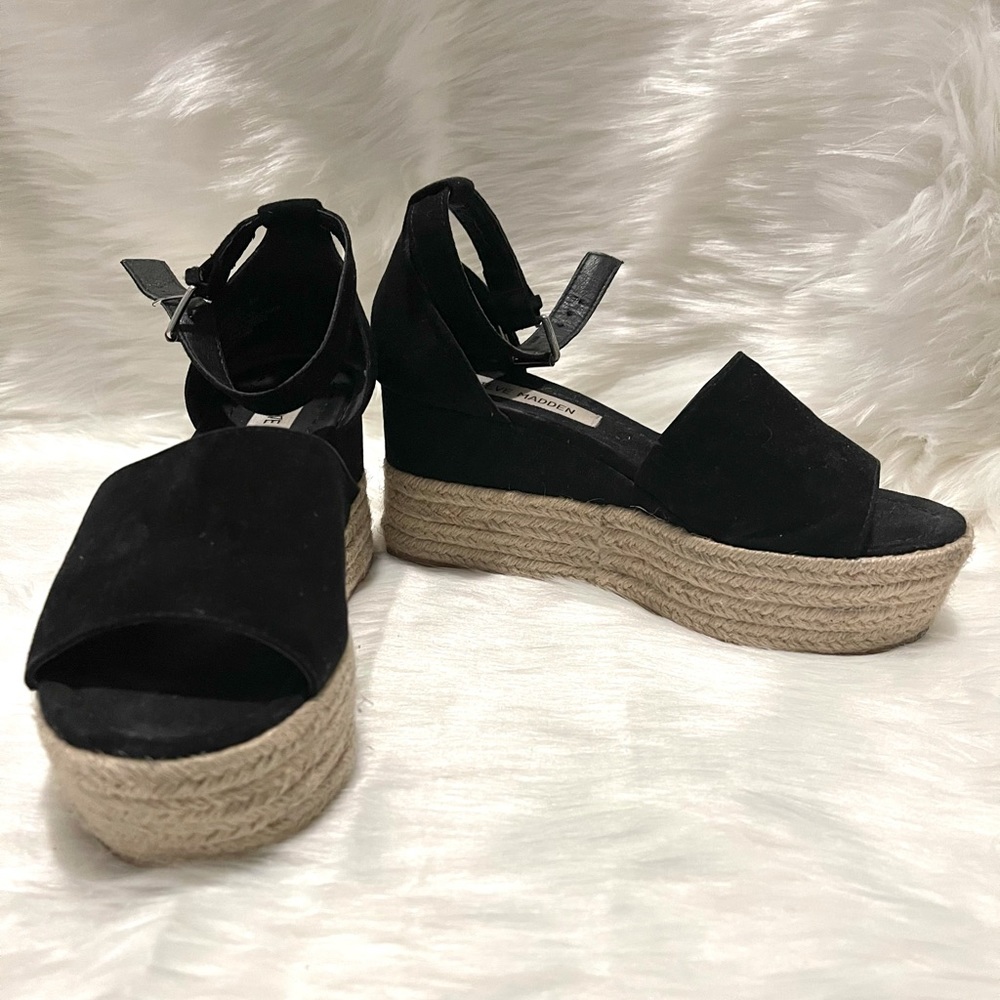 Platform sandals